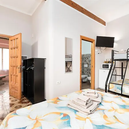 Gustalu بيت للعطل *