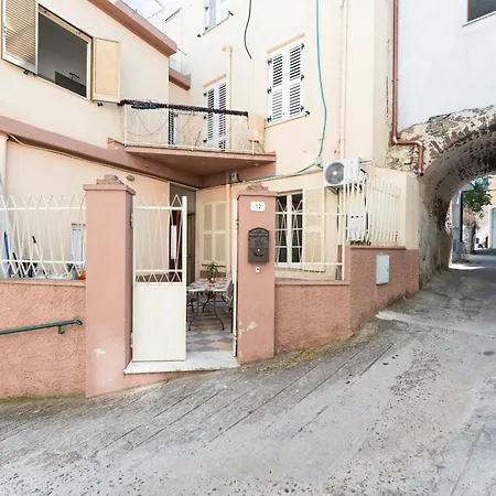 Feriehus Gustalu Dorgali